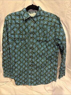 Men’s Green Geometric Button-Up Shirt